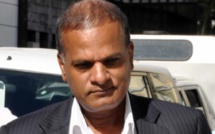 Hold-up à la SBM Holding avec le retour de Prakash Maunthrooa 