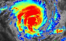 Le cyclone tropical Emnati est à 485 km de Maurice : Un avertissement de classe 2 est en vigueur