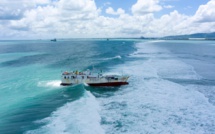 Bateaux coincés dans les récifs à l'île Maurice : les opérations de renflouage en cours