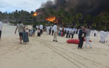[Vidéos] Incendie à l'hôtel Lux Belle Mare : Coup dur pour l'industrie touristique 