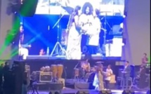 Côte d’Or : La ministre KKS sifflée et huée sur une scène musicale par le public