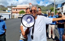 Succès mitigé du rallye de protestation pour réclamer la baisse du prix des carburants à Port-Louis