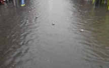 [En images] Les fortes pluies entrainent des accumulations d'eau à Port-Louis